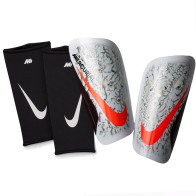 Nagolenniki Nike Mercurial Lite IR4320-043			